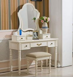 誰(shuí)知道合肥哪個(gè)家具商場(chǎng)有這種風(fēng)格的妝臺(tái)賣呀